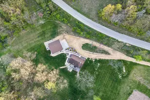 5829 S Pleasant Hill Rd, Elizabeth, IL 61028 - Photo 37