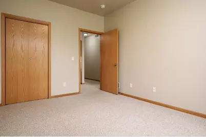 607 Queens Court, Rockton, IL 61072 - Photo 25