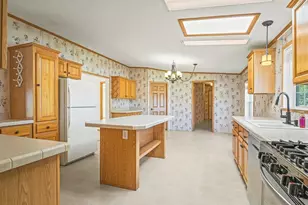 8438 Hickory Tree Dr, Machesney Park, IL 61115 - Photo 13