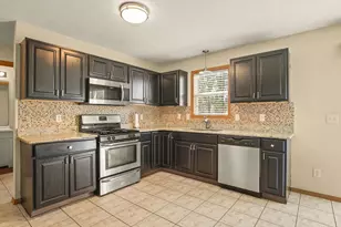 3835 Linden Rd, Rockford, IL 61109 - Photo 11
