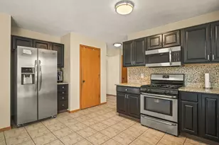 3835 Linden Rd, Rockford, IL 61109 - Photo 13