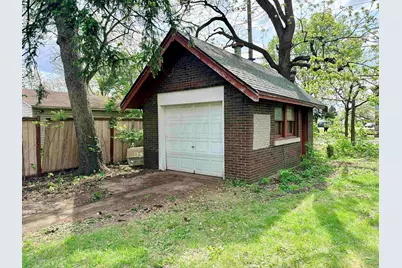 1811 S 4th Street, Rockford, IL 61104 - Photo 15