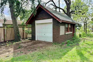 1811 S 4th St, Rockford, IL 61104 - Photo 15
