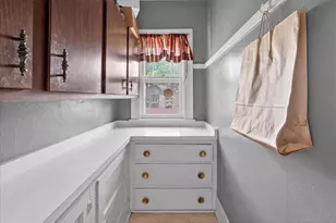 424 Washington St, Rockford, IL 61104 - Photo 25