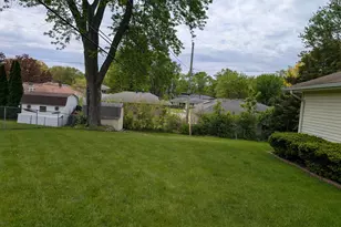 3815 Kentucky Dr Dr, Rockford, IL 61108 - Photo 7