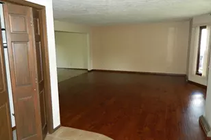 5933 Creekside Ln, Rockford, IL 61114 - Photo 3