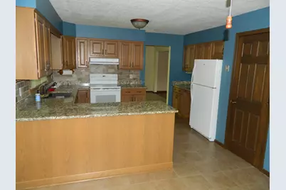 5933 Creekside Lane, Rockford, IL 61114 - Photo 5