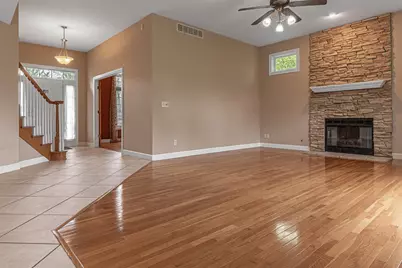 5335 Parliament Place, Rockford, IL 61107 - Photo 17