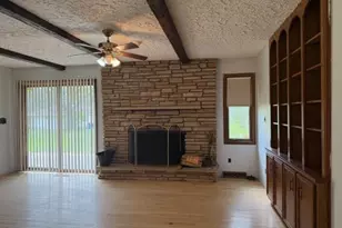 1041 Donna Dr, Belvidere, IL 61008 - Photo 15
