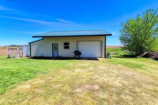 10489 Maple Grove Rd, Lanark, IL 61046 - Photo 33
