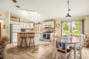 210 Lake Summerset Rd, Lake Summerset, IL 61019 - Photo 15