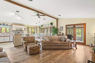 210 Lake Summerset Rd, Lake Summerset, IL 61019 - Photo 9