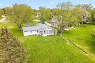 210 Lake Summerset Rd, Lake Summerset, IL 61019 - Photo 3