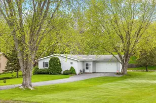 210 Lake Summerset Rd, Lake Summerset, IL 61019 - Photo 5