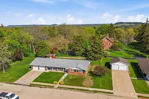 1205 Lincoln Ave, Galena, IL 61036 - Photo 5