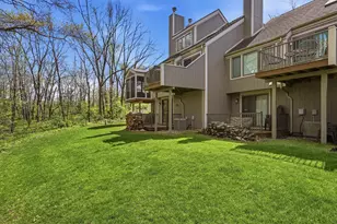 147 Plum Cove Dr, Galena, IL 61036 - Photo 3