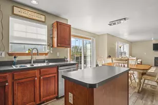 7238 Price Dr, Machesney Park, IL 61115 - Photo 15