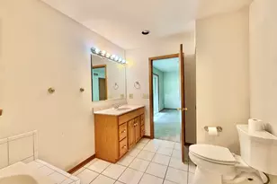 3620 Valerie Rd, Roscoe, IL 61073 - Photo 11