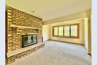 3620 Valerie Road, Roscoe, IL 61073 - Photo 9