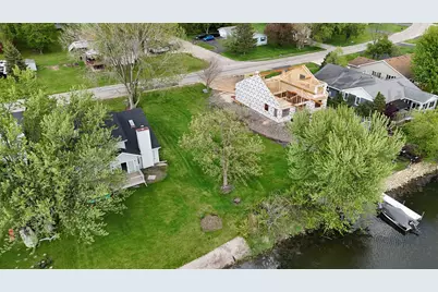 1100 Candlewick Drive, Poplar Grove, IL 61065 - Photo 3
