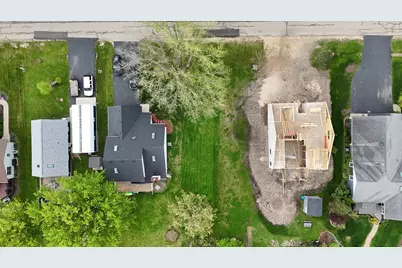 1100 Candlewick Drive, Poplar Grove, IL 61065 - Photo 5