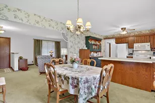4888 Sudbury Ln, Rockford, IL 61101 - Photo 15