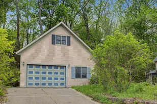 748 Dewey Ave, Galena, IL 61036 - Photo 23
