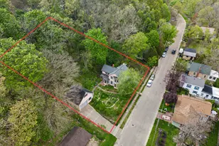 748 Dewey Ave, Galena, IL 61036 - Photo 27