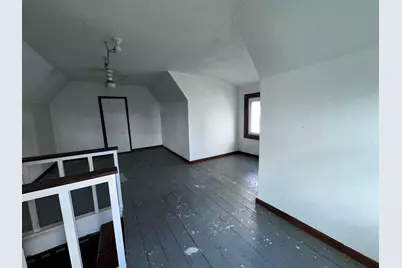 2855 W Florence Rd, Freeport, IL 61032 - Photo 9