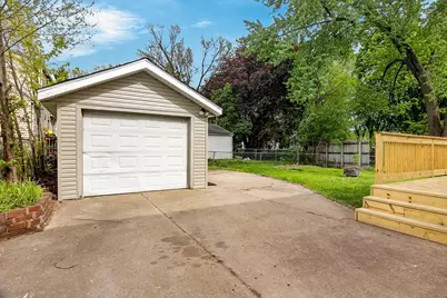 2031 Ridge Avenue, Rockford, IL 61103 - Photo 37