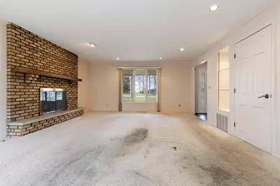 8642 Summerset Drive, Belvidere, IL 61008 - Photo 7