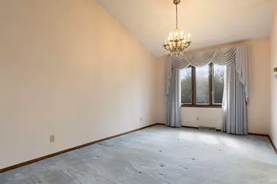 8642 Summerset Drive, Belvidere, IL 61008 - Photo 13