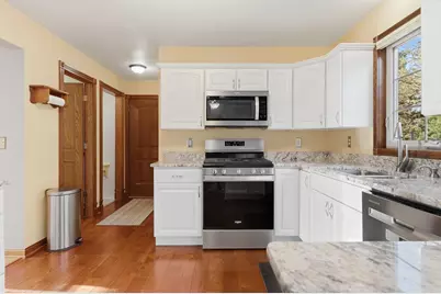 849 N Seven Hickory Drive, Byron, IL 61010 - Photo 9