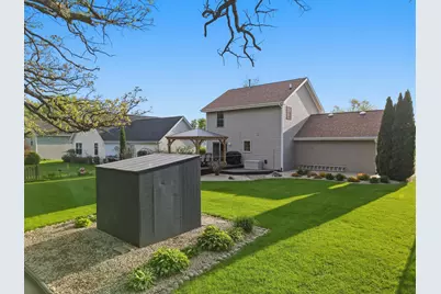849 N Seven Hickory Drive, Byron, IL 61010 - Photo 3