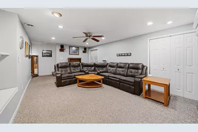 849 N Seven Hickory Drive, Byron, IL 61010 - Photo 21