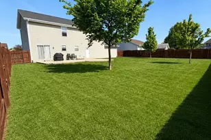 8632 Jeffery Way, Machesney Park, IL 61115 - Photo 3