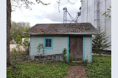 100 N State Street, Poplar Grove, IL 61065 - Photo 11