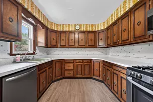 3508 Fremont St, Rockford, IL 61103 - Photo 9