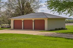 10538 N Pecatonica (5+ac) Rd, Leaf River, IL 61047 - Photo 67