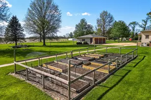 10538 N Pecatonica (5+ac) Rd, Leaf River, IL 61047 - Photo 57