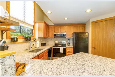 108 Walnut Hill Drive, Galena, IL 61036 - Photo 19
