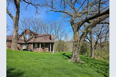108 Walnut Hill Drive, Galena, IL 61036 - Photo 9