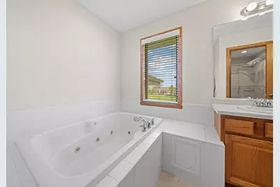 13225 Wynstone Way, Rockton, IL 61072 - Photo 25