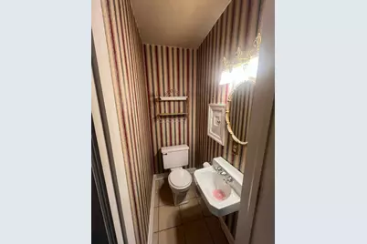 403 N Highland Avenue, Rockford, IL 61107 - Photo 13
