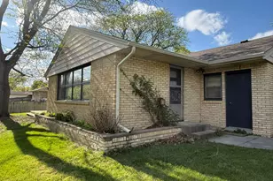 1704 Wedel Ave, Rockford, IL 61103 - Photo 7