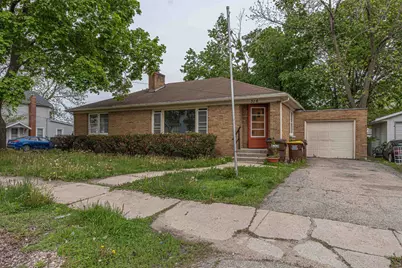 316 W Perry Street, Belvidere, IL 61008 - Photo 1