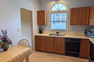3444 Daren Dr, Freeport, IL 61032 - Photo 9