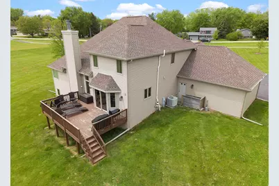 102 Westfield Road, Winnebago, IL 61088 - Photo 45