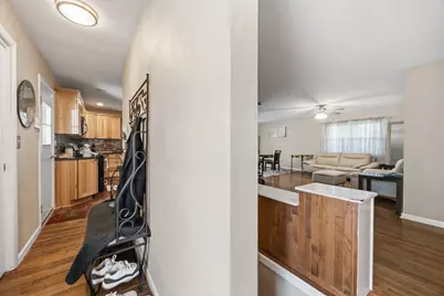 1311 Coolidge Place, Rockford, IL 61107 - Photo 9