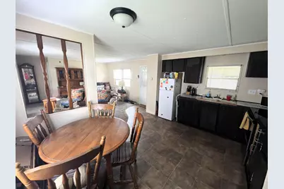 215 Fox Lane, Belvidere, IL 61008 - Photo 3